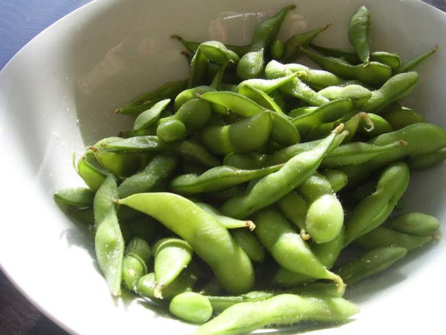 soya-beans-plant-based-calcium